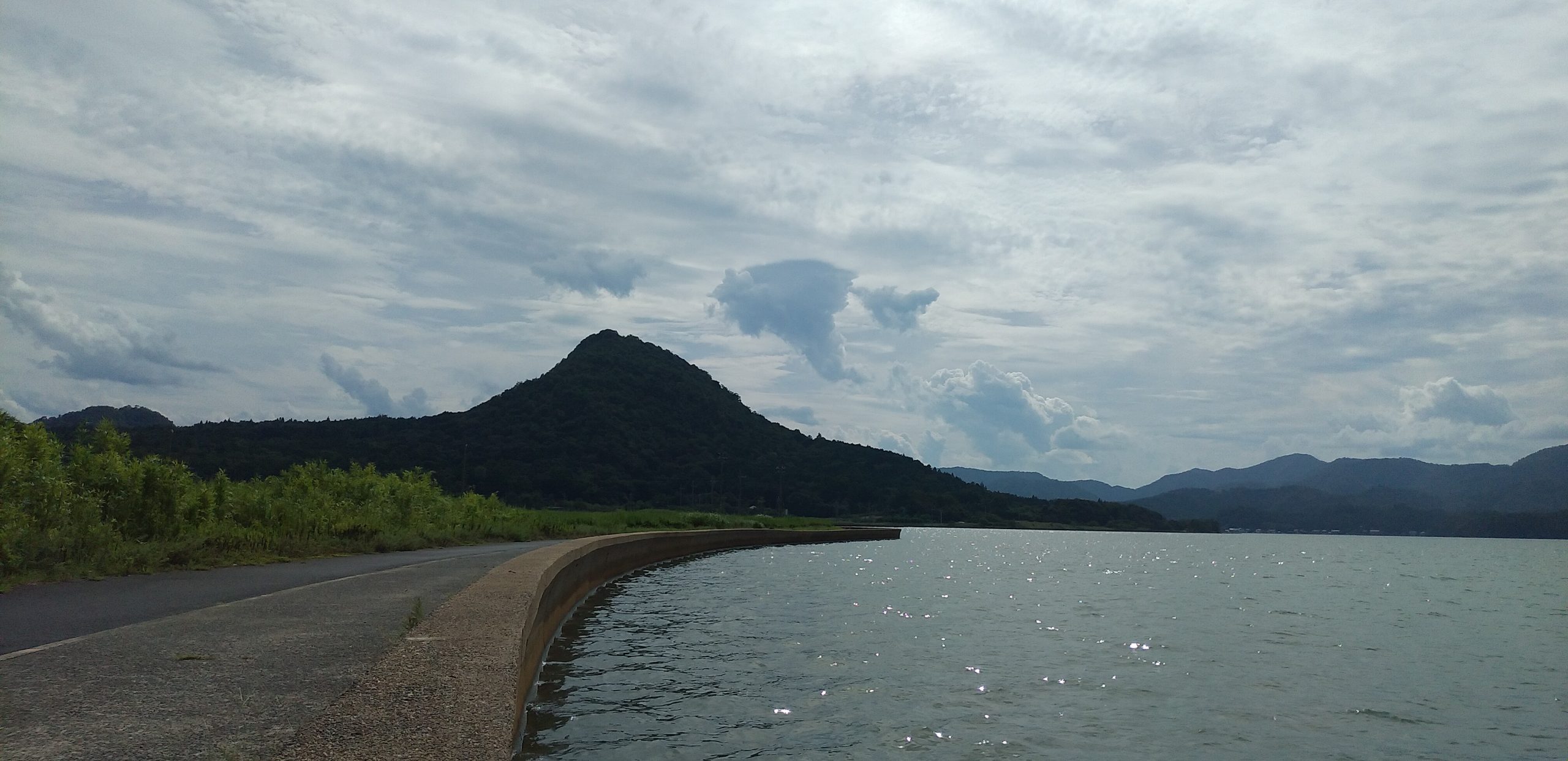 かぶと山